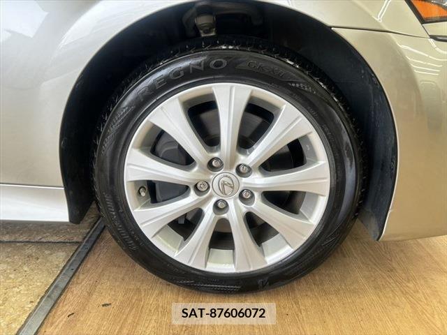 Lexus GS 2019-02 275323-12