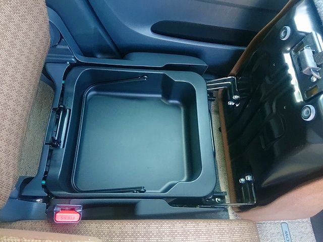 Nissan MOCO 2013-02 23288-15