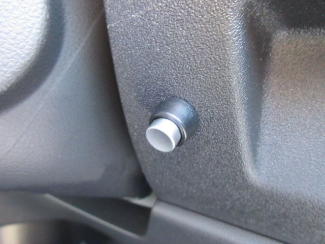 Nissan MARCH 2013-12 1690-21