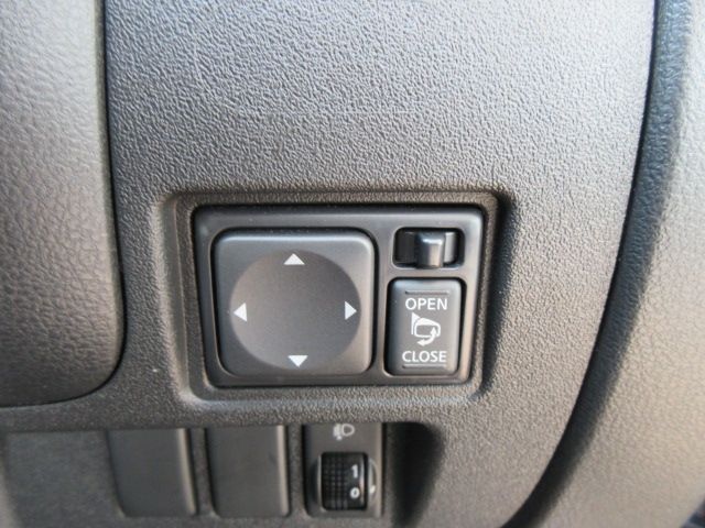 Nissan MARCH 2013-12 1690-16