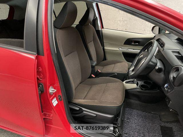 Toyota AQUA 2012-07 228657-3