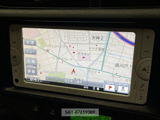 Toyota AQUA 2012-07 228657-15
