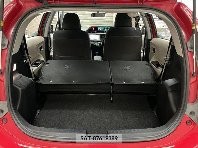 Toyota AQUA 2012-07 228657-8