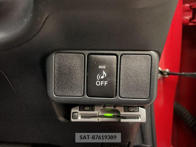 Toyota AQUA 2012-07 228657-18