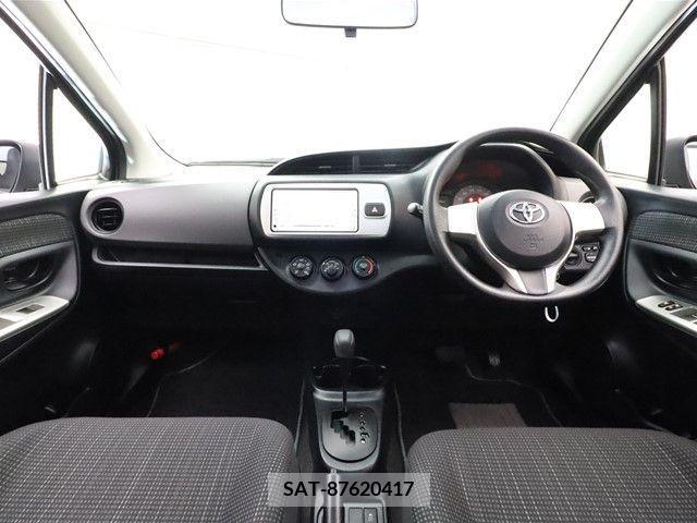 Toyota VITZ 2015-03 208965-2