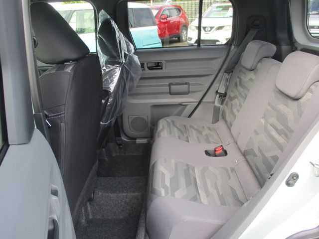 Daihatsu TAFT 2023-09 28368-26