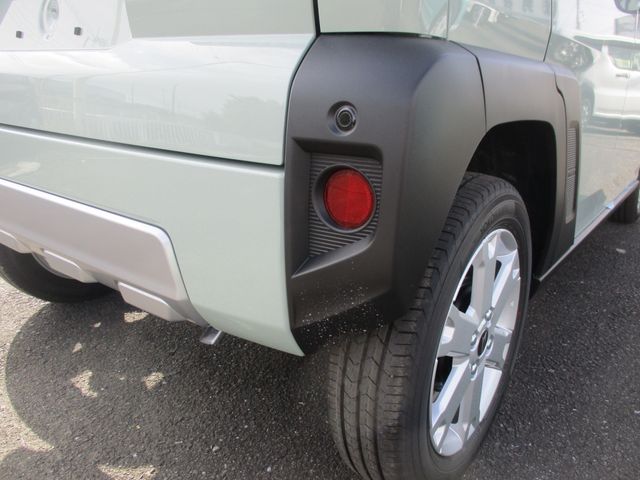 Daihatsu TAFT 2023-09 28368-12