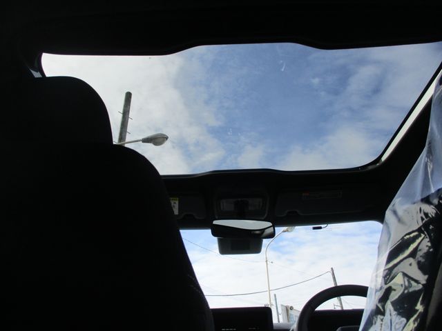 Daihatsu TAFT 2023-09 28368-22