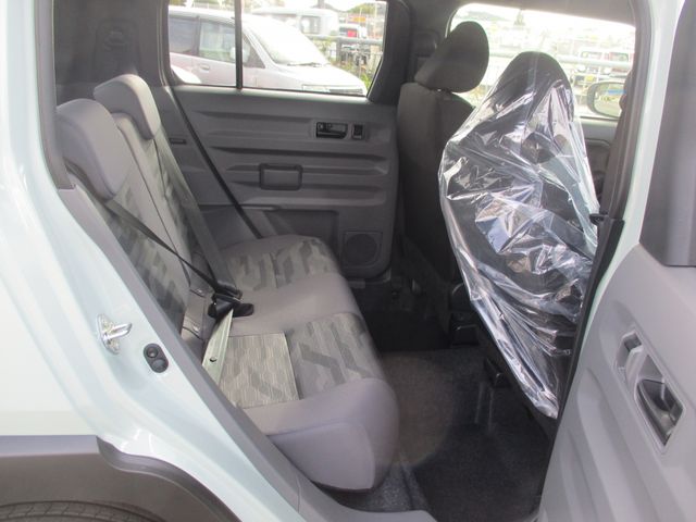 Daihatsu TAFT 2023-09 28368-20