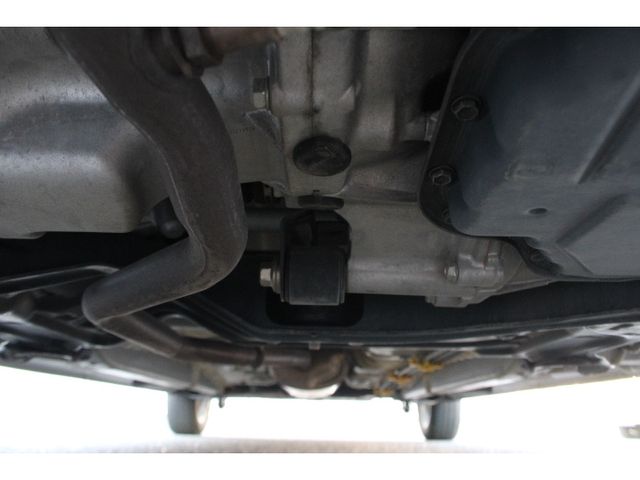 Toyota Pixis Mega 2019-05 22692-24
