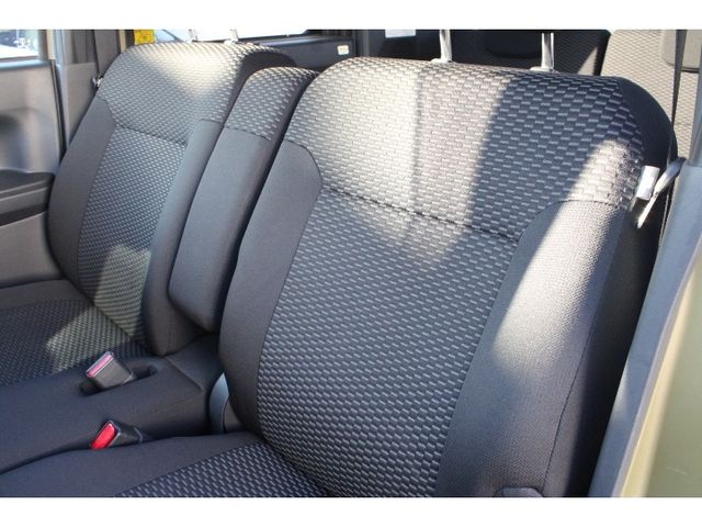 Toyota Pixis Mega 2019-05 22692-12