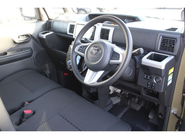 Toyota Pixis Mega 2019-05 22692-10