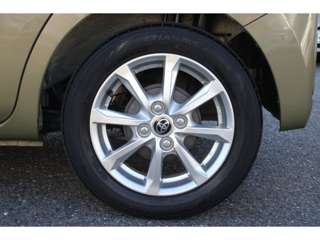 Toyota Pixis Mega 2019-05 22692-21