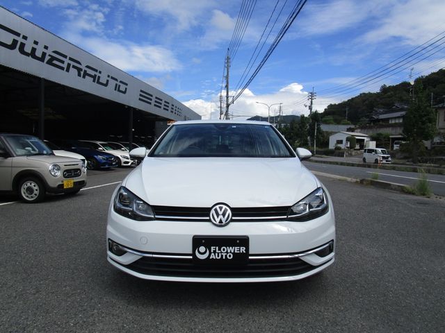 VolksWagen GOLF 2018-09 11732-5