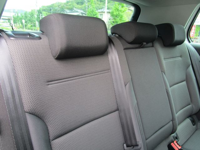 VolksWagen GOLF 2018-09 11732-20