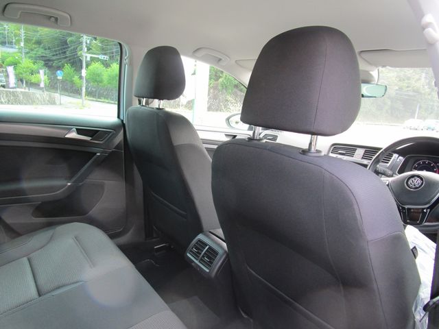 VolksWagen GOLF 2018-09 11732-21
