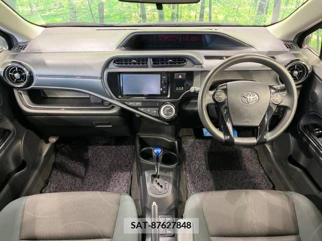 Toyota AQUA 2016-07 356220-1