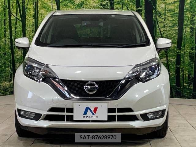 Nissan NOTE 2018-01 348419-14