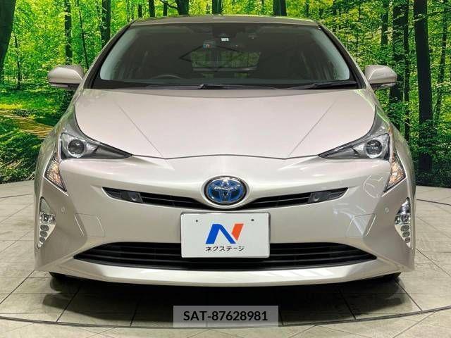 Toyota PRIUS 2016-03 366344-14