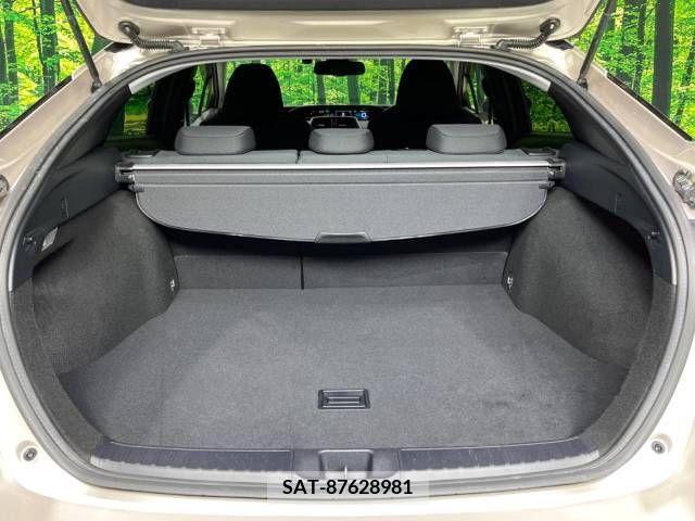 Toyota PRIUS 2016-03 366344-10