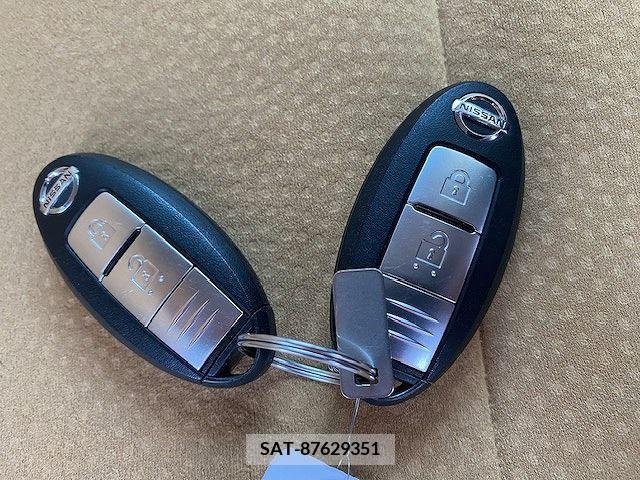Nissan CUBE 2015-09 374238-16
