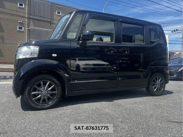 Honda N BOX 2013-02 346196-1