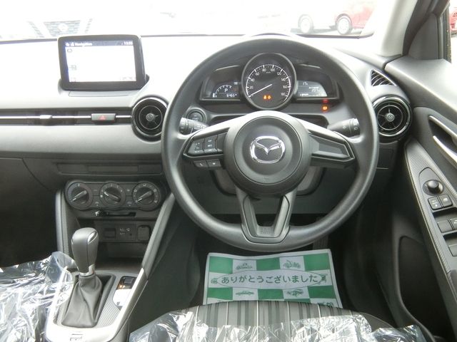 Mazda MAZDA2 2020-03 21235-3
