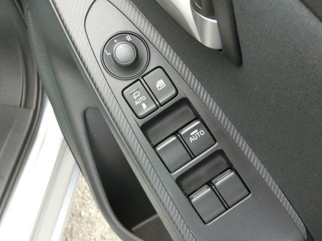 Mazda MAZDA2 2020-03 21235-12