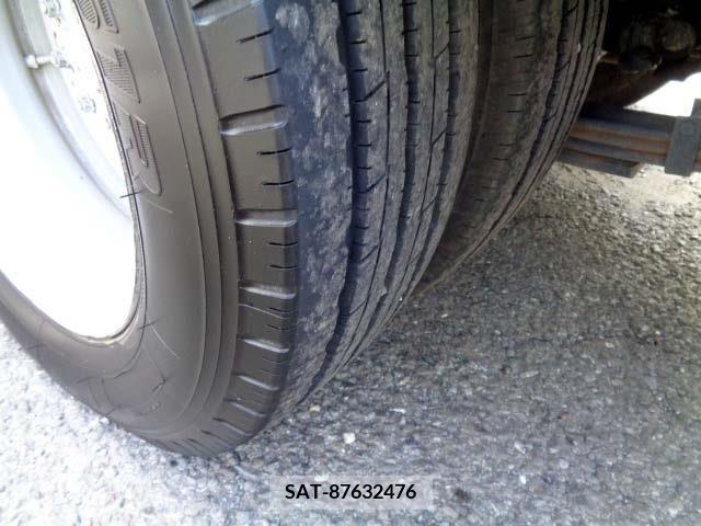 Isuzu ELF TRUCK 2014-12 387974-20