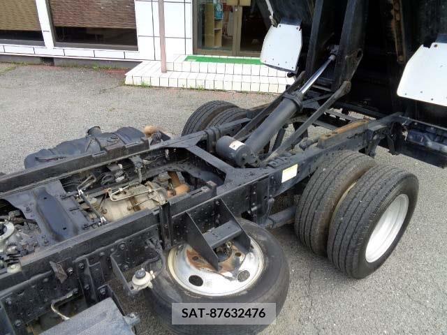 Isuzu ELF TRUCK 2014-12 387974-10