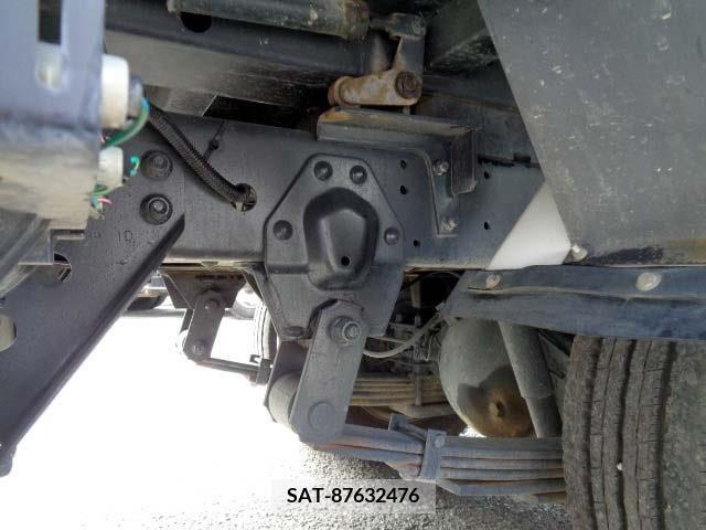 Isuzu ELF TRUCK 2014-12 387974-18