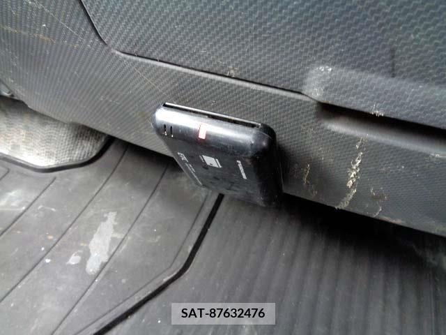 Isuzu ELF TRUCK 2014-12 387974-6