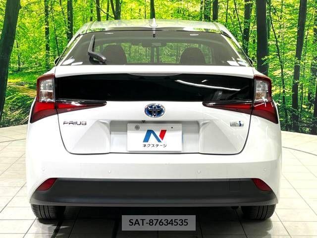 Toyota PRIUS 2021-03 232176-19