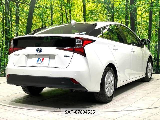 Toyota PRIUS 2021-03 232176-18