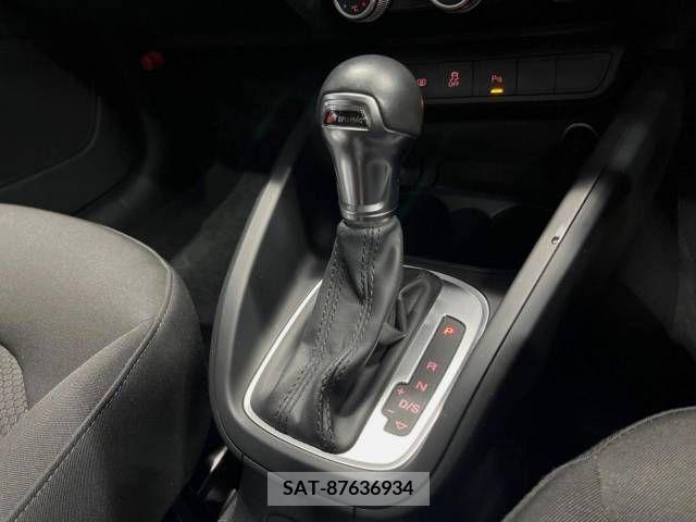 Audi A1 2016-03 389399-11