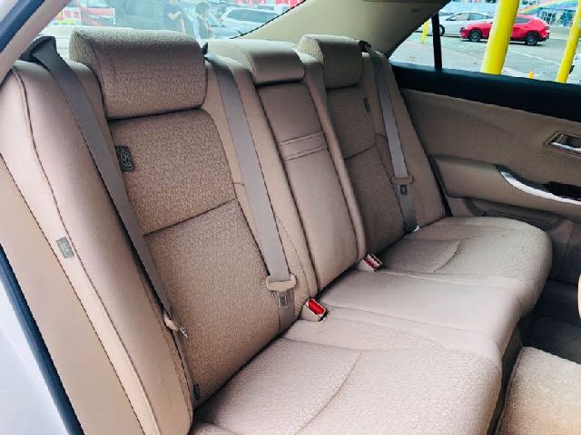 Toyota CROWN SEDAN 2010-08 4957-9