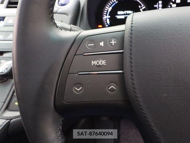 Lexus HS 2013-08 213126-11