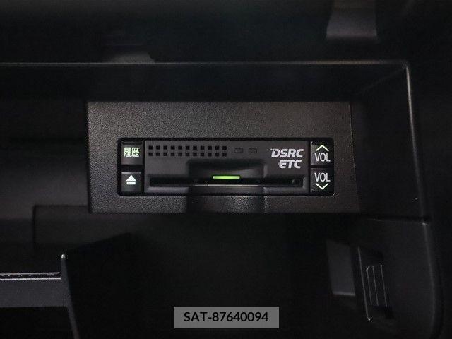 Lexus HS 2013-08 213126-18