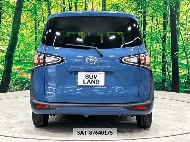 Toyota SIENTA 2022-03 349414-15