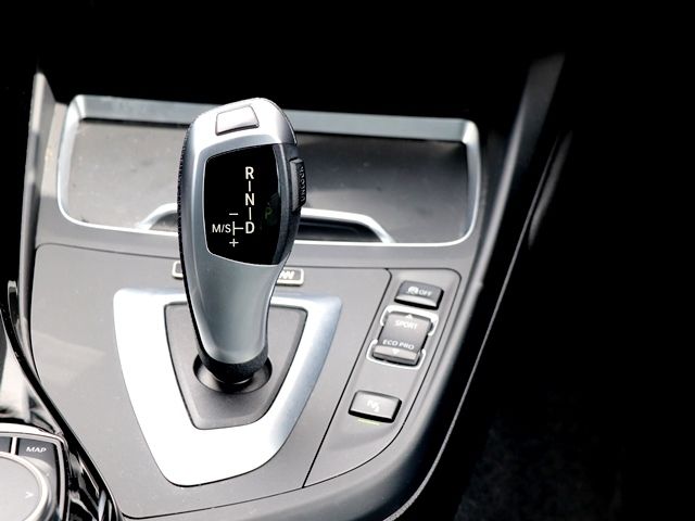 Bmw 1 SERIES 2019-06 14278-21