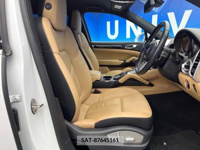 Porsche CAYENNE 2016-03 281534-7