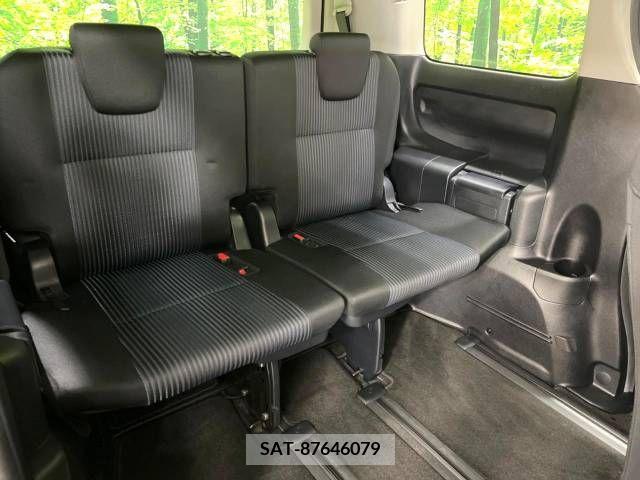 Toyota VOXY 2017-06 321512-10