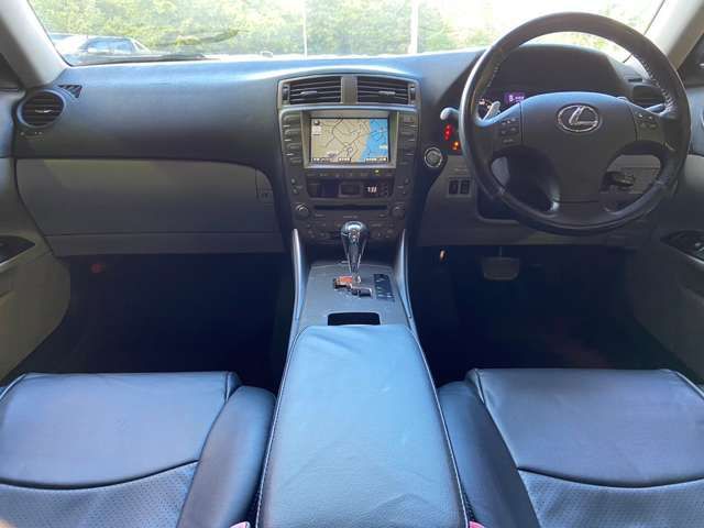 Lexus IS 2008-05 9789-11