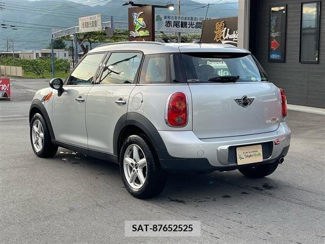 Bmw MINI 2011-06 293996-6
