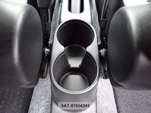 Suzuki ALTO 2017-01 305047-20