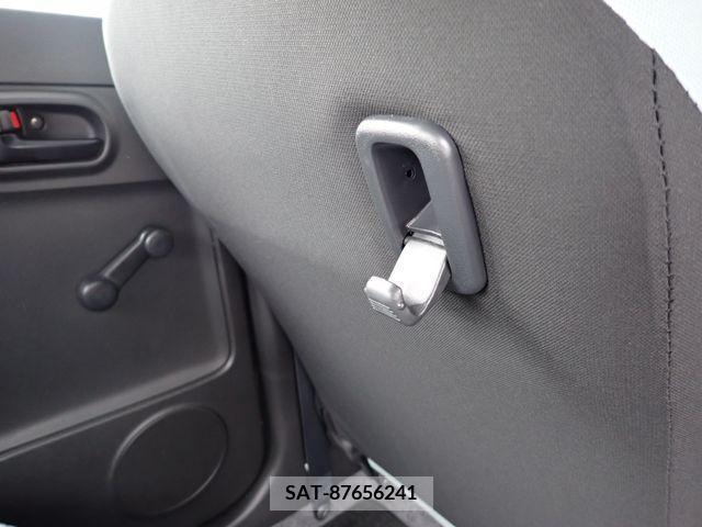 Suzuki ALTO 2017-01 305047-22