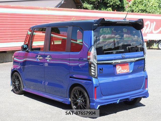 Honda N BOX CUSTOM 2019-04 392729-27
