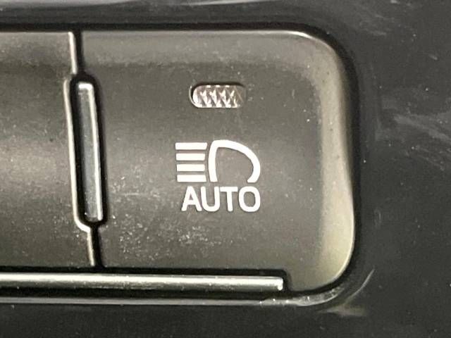 Toyota PRIUS 2019-02 185963-6
