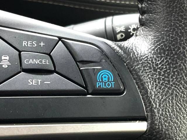 Nissan SERENA 2018-12 19008-5