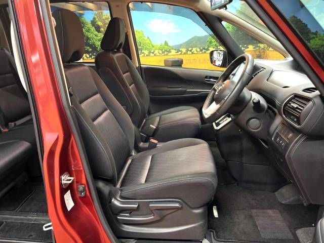 Nissan SERENA 2018-12 19008-8